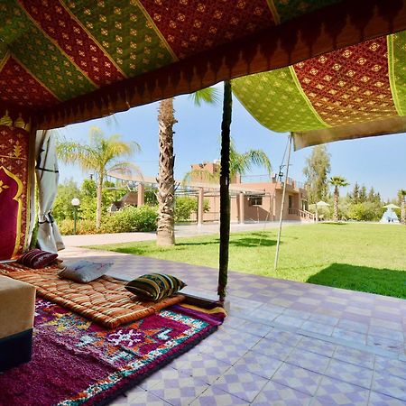 Ferme De Vacances Avec Une Grande Villa A Marrakech Marrakesch Exterior foto