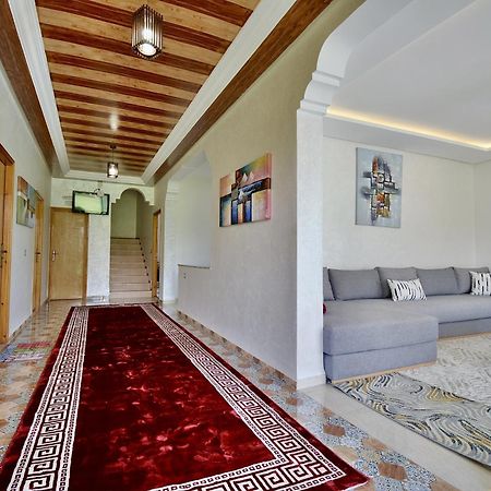 Ferme De Vacances Avec Une Grande Villa A Marrakech Marrakesch Exterior foto