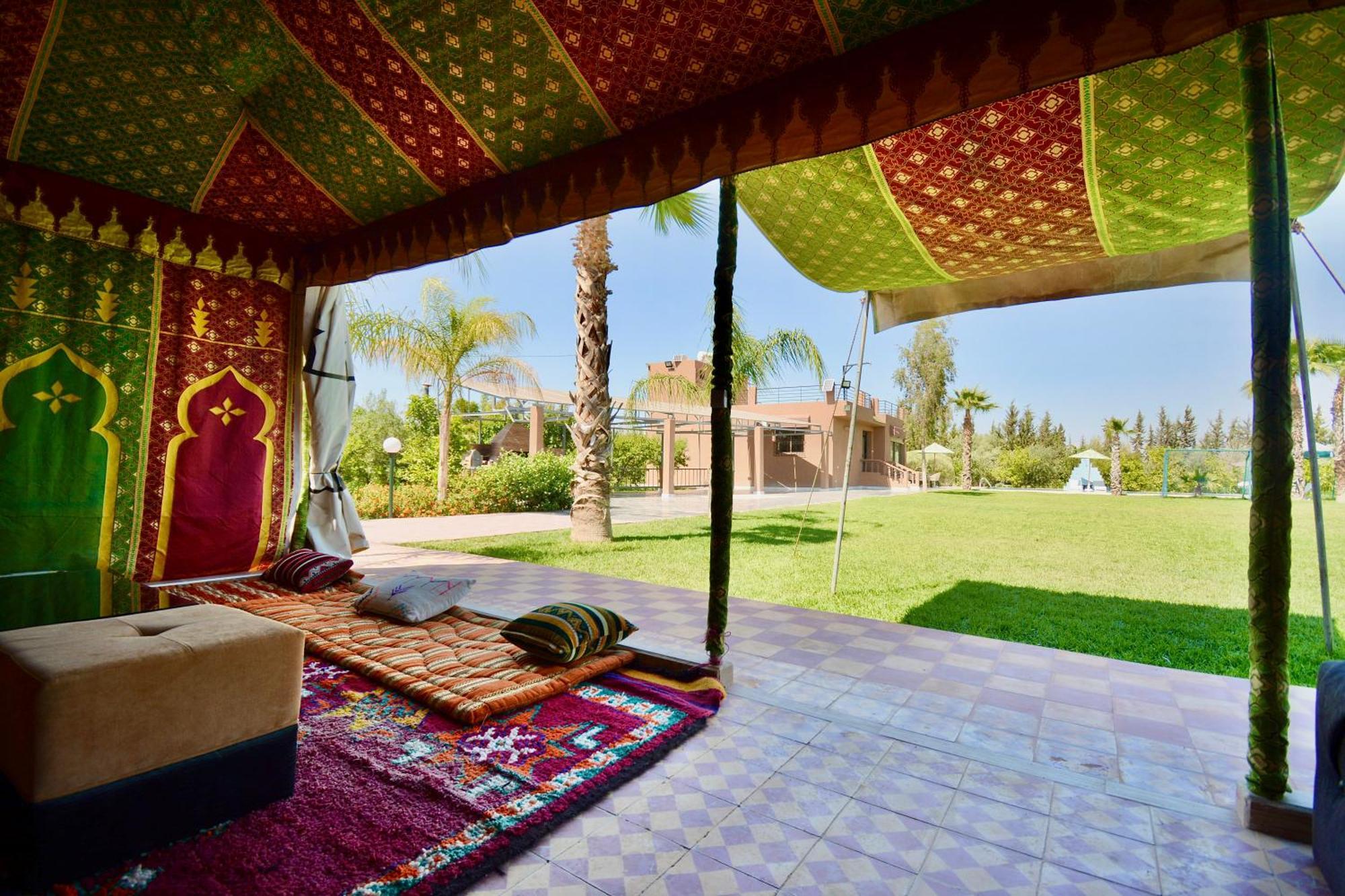Ferme De Vacances Avec Une Grande Villa A Marrakech Marrakesch Exterior foto